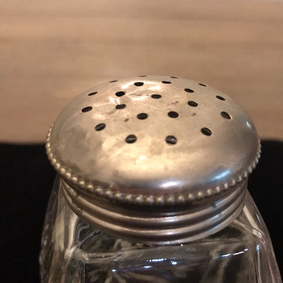 Antique vintage sugar shaker muffineer two shakers - Picture 3 of 16